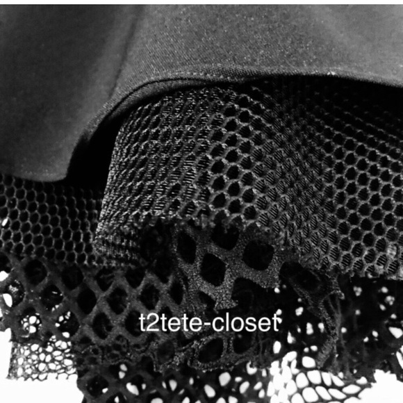 GRACIA cropped top with multiple mesh sleeves - Picture 5 of 11